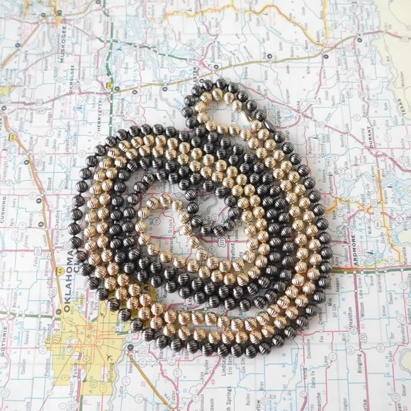 vintage AMWAY pair of ball chain necklaces - Picture 2 of 4